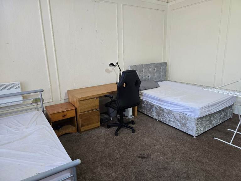 Furnished 1 bedroom - 2min walk from Glasgow Uni