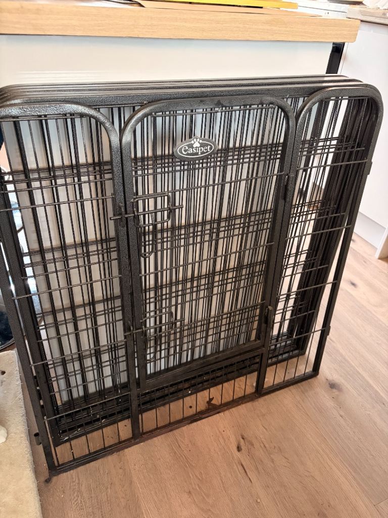 Easipet playpen/cage