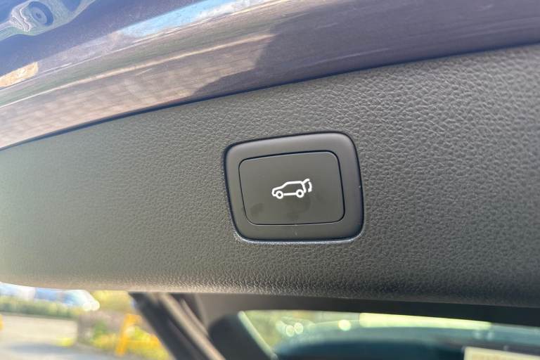 2023 MG MG HS 1.5 T-GDI PHEV Trophy 5dr Auto ESTATE PETROL/ELECTRIC Automatic