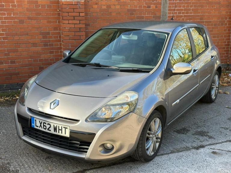 RENAULT CLIO 1.2 Dynamique TomTom Euro 5 5dr 2012