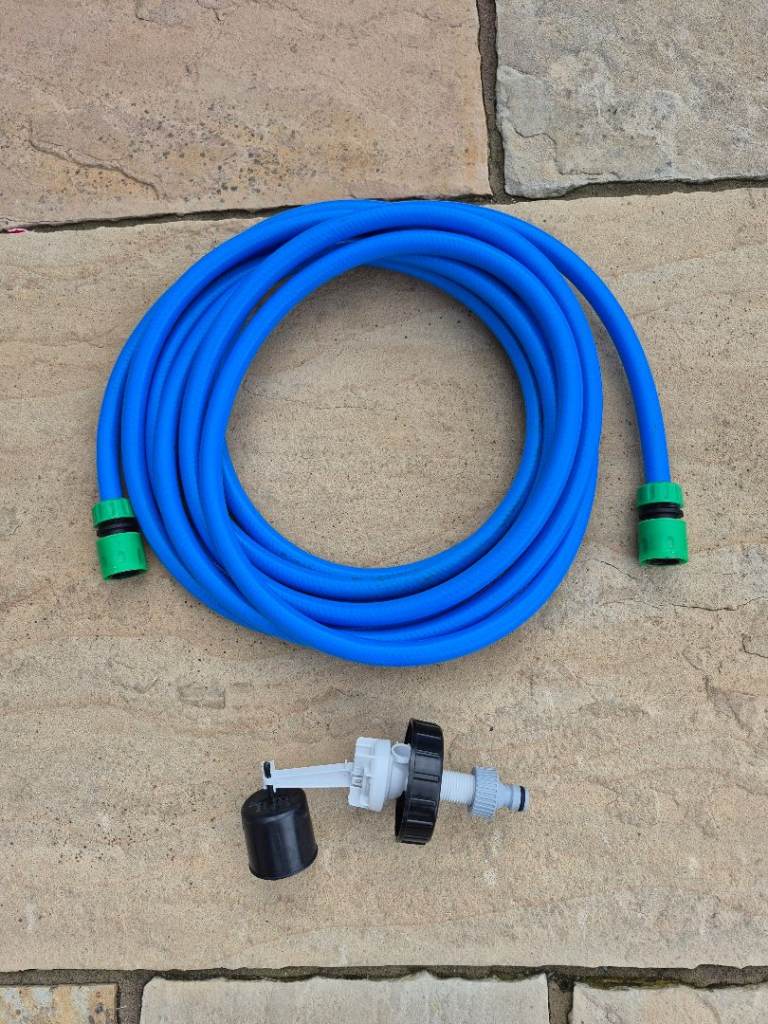 Aquaroll Mains Adaptor with 7.50m Water Pipe and fittings