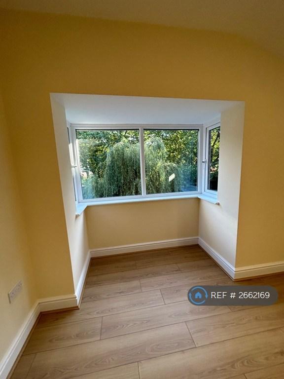 2 bedroom house in Parkfield Road, Liverpool, L17 (2 bed) (#2662169)