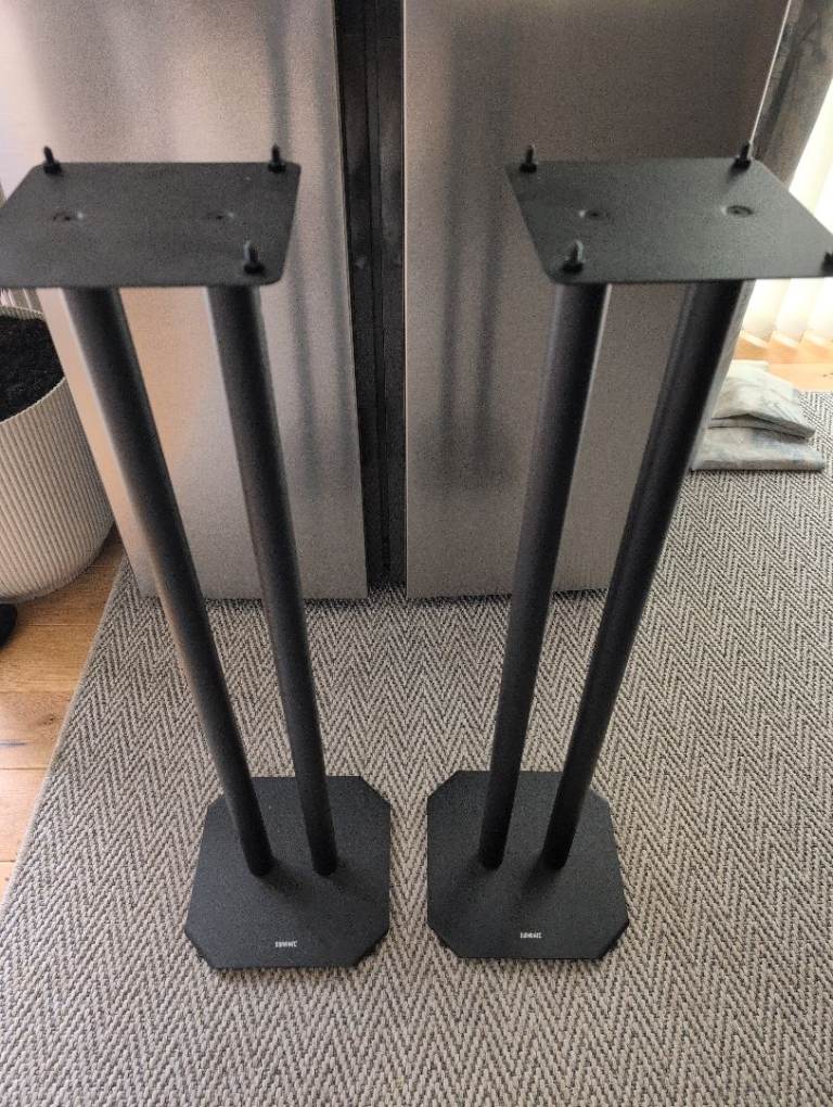 Pair of Black Speaker Stands – Good Condition