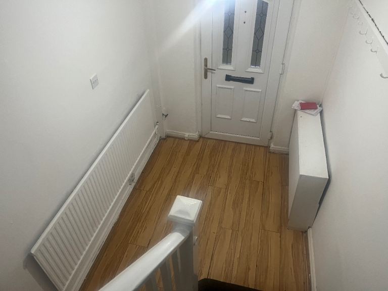 Swinton, Ready to move into  3 bedroom house with 2 receptions, close to amentities