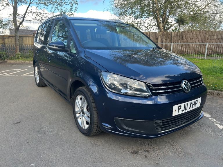 VW Touran automatic 7 seater