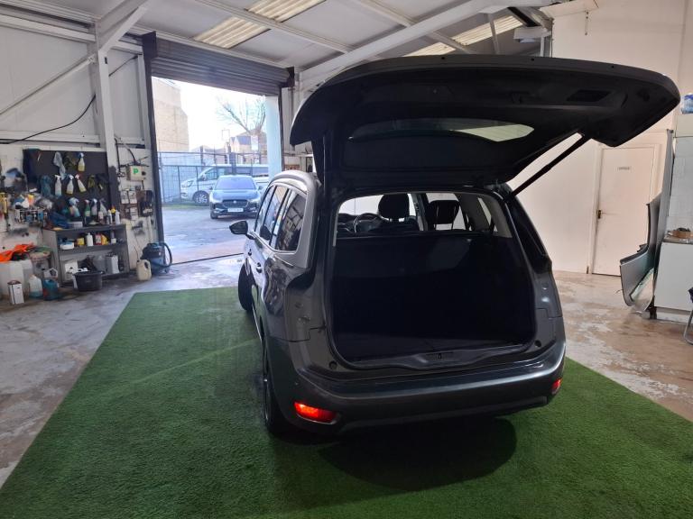 2014 Citroen C4 Grand Picasso 1.6 e-HDi 115 Airdream Exclusive+ 5dr ETG6 MPV Diesel Automatic
