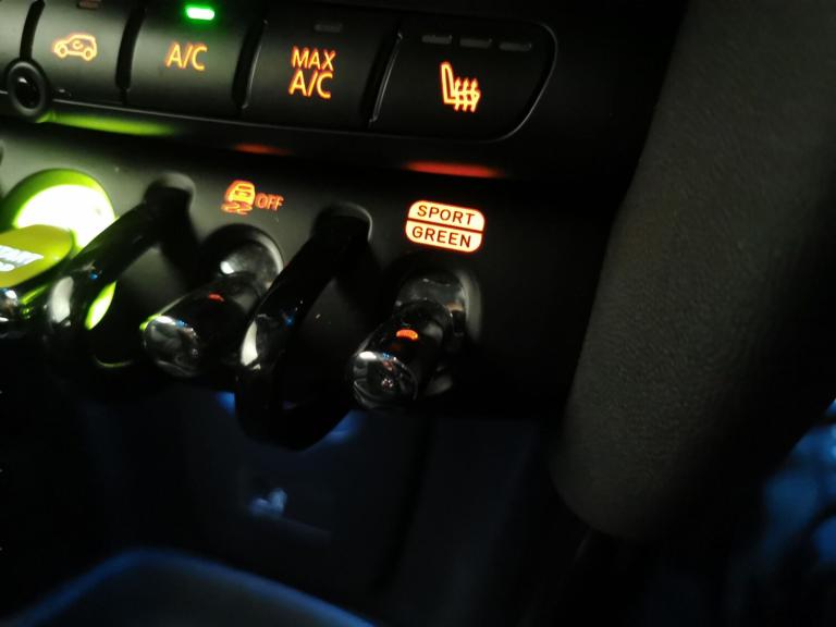 2022 MINI Hatch 135kW Cooper S Level 2 33kWh 3dr Auto HATCHBACK ELECTRIC Automatic