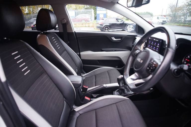 2022 Kia Stonic 1.0 T-GDi MHEV Connect SUV 5dr Petrol Hybrid Manual Euro 6 (s/s) (118 bhp) HATCHB...