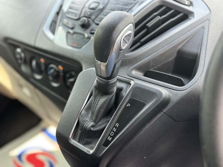 FORD TRANSIT 2.0 TDCi 290 Limited 2017