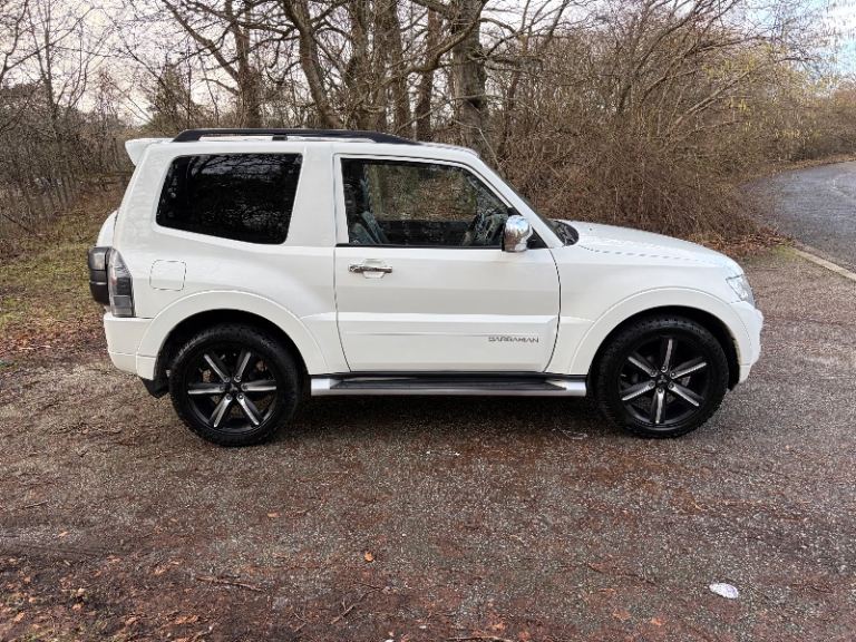 2014 64 MITSUBISHI SHOGUN COMMERCIAL 3.2 DI-DC MANUAL  BARBARIAN SUV 3DR