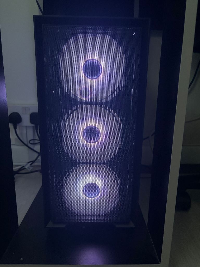 ADMI GAMING PC + APAYADO K61 Mini Mechanical Keyboard + AJAZZ Wireless Mouse Set