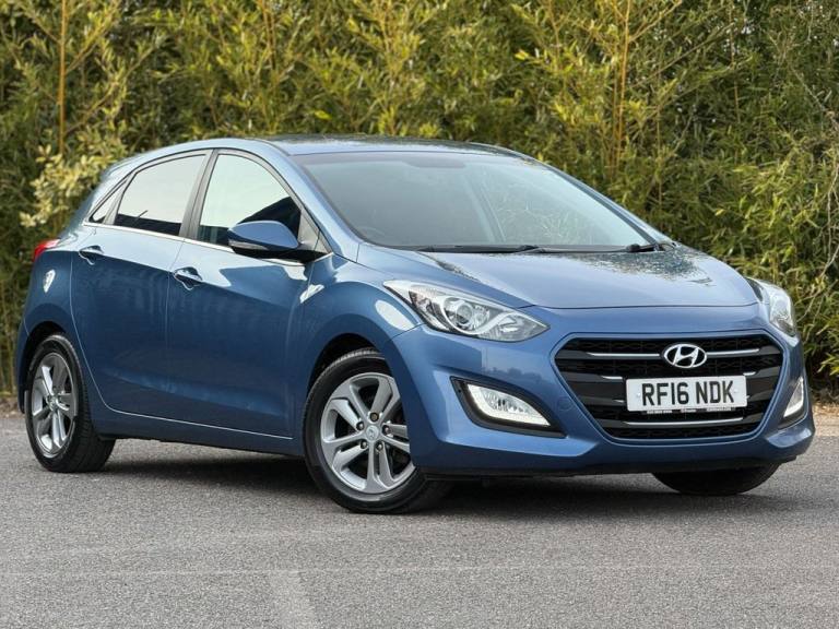 2016 Hyundai i30 1.6 SE Nav Hatchback 5dr Petrol Auto Euro 6 (120 ps) Hatchback Petrol Automatic