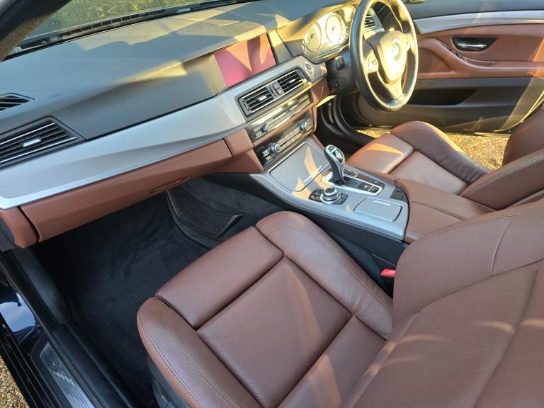 BMW 5 SERIES 523i (2.5) M SPORT TOURING - AUTOMATIC - ESTATE - 5DR - BLUE