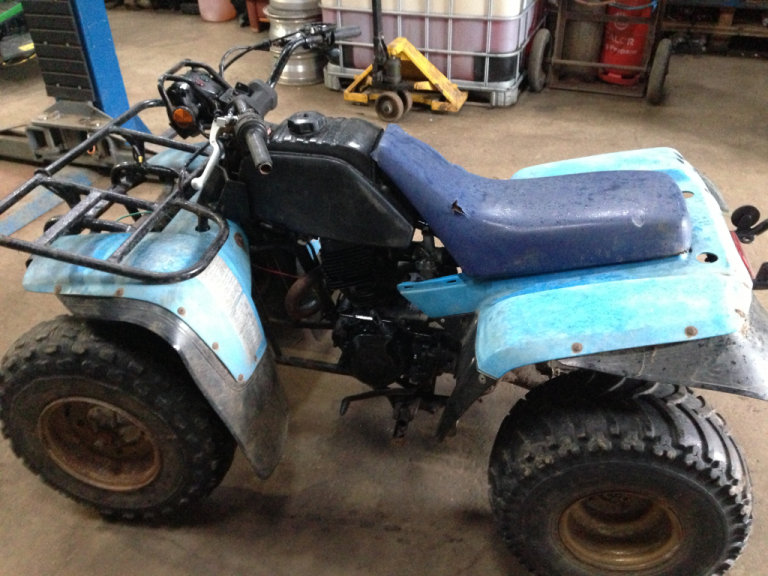 YAMAHA MOTO-4 2WD CLASSIC 1987. BREAKING OR SELL COMPLETE RUNNING