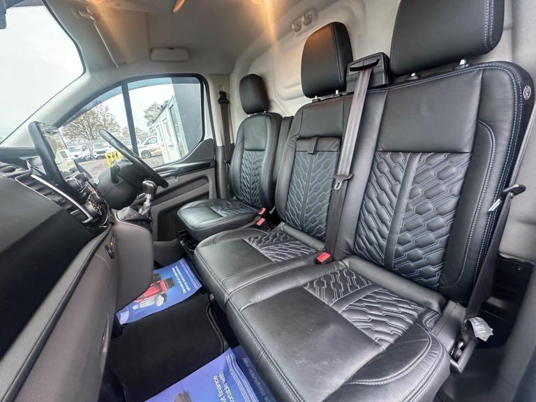 2019 Ford Transit Custom 2.0 TDCi 170ps Low Roof Sport Van PANEL VAN DIESEL Manual