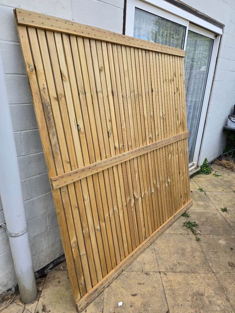 Fence Panels 