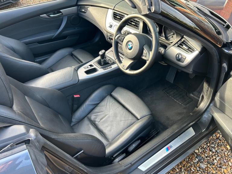 2013 BMW Z4 2.0 20i M Sport Convertible 2dr Petrol Manual sDrive Euro 6 (s/s)