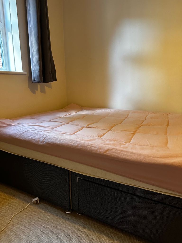 Double Divan Bed Base with Storage Drawers
