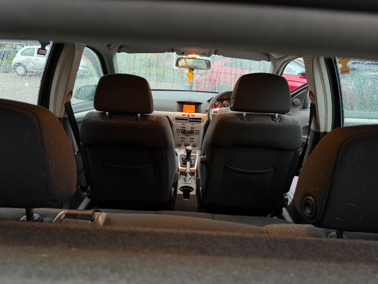 Vauxhall, ASTRA, Hatchback, 2008, Manual, 1910 (cc), 5 doors