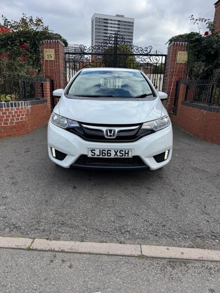 2016 Honda Jazz 1.3 SE 5dr HATCHBACK Petrol Manual
