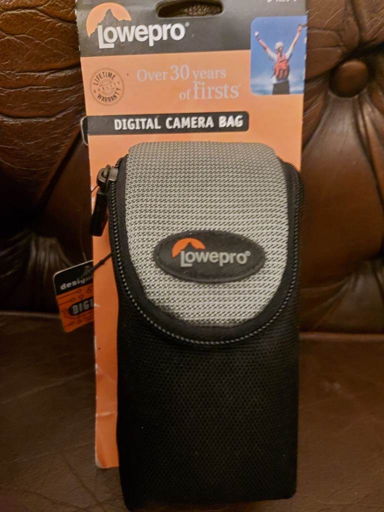 Lowepro digital camera case. Brand new.