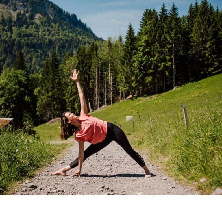 40s & 50s Free Outdoor Yoga (Camberwell)