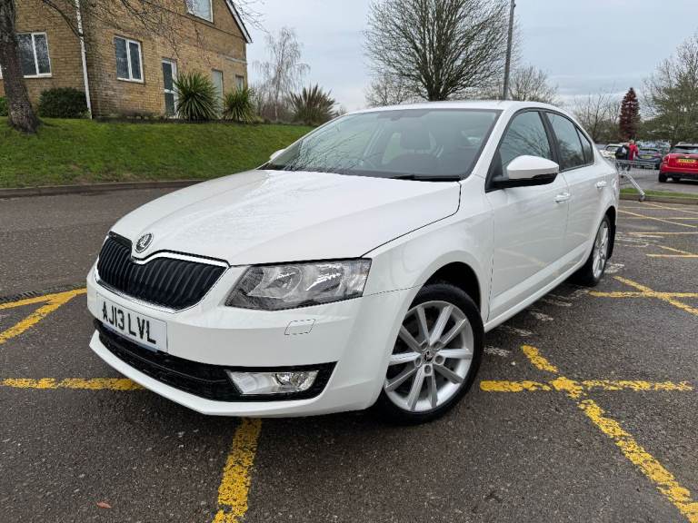 Skoda, OCTAVIA, Hatchback, 2013, Manual, 1968 (cc), 5 doors