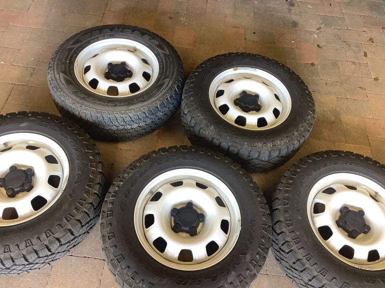 Land Rover defender wheels and tyres for new shape defender L633