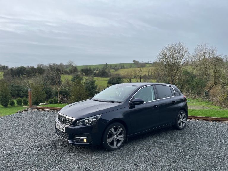 Peugeot, 308, Hatchback, 2019, Semi-Auto, 1199 (cc), 5 doors