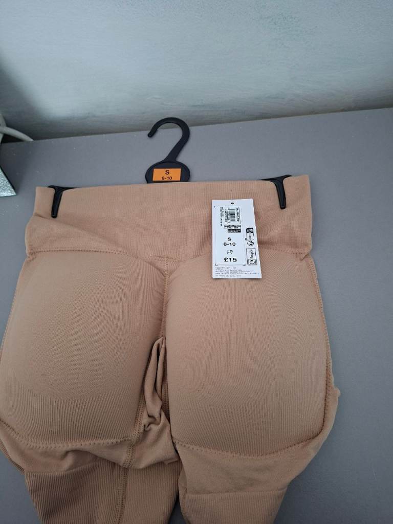 New Beige Padded underwear Size S/M, Still Tagged