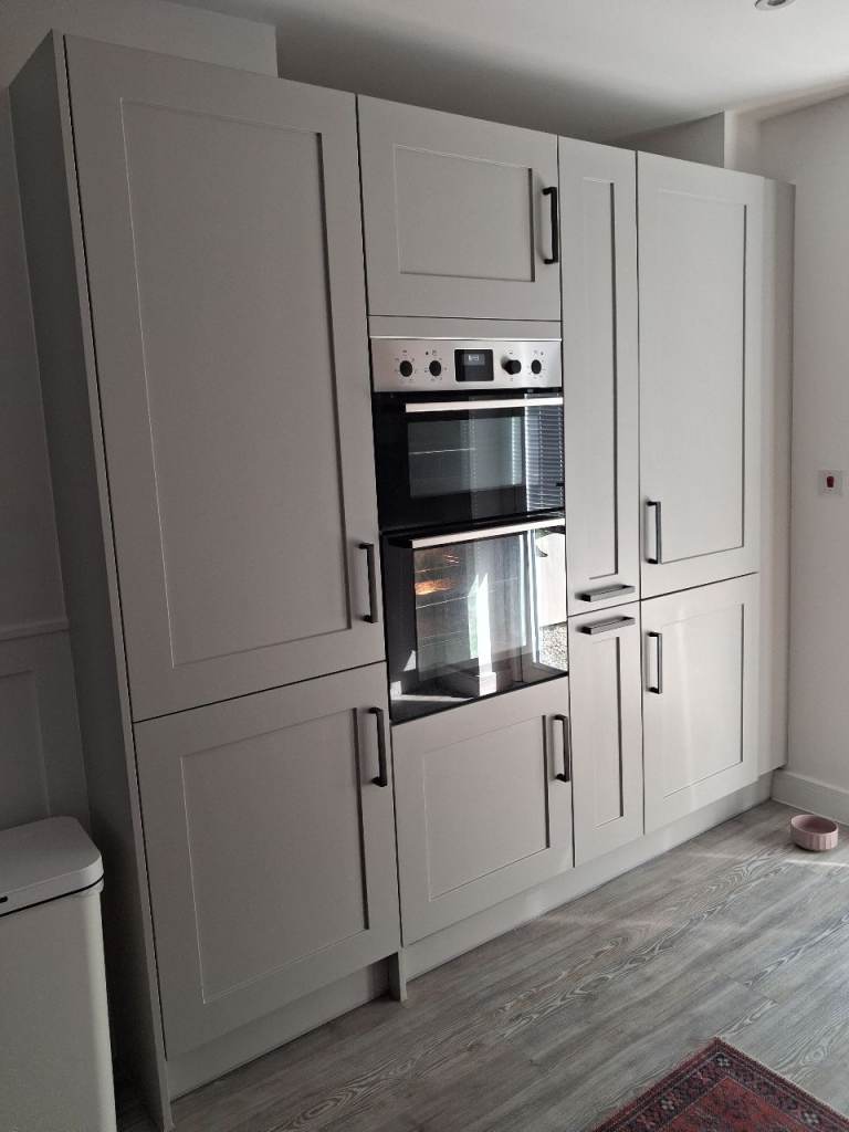 Kitchen units 