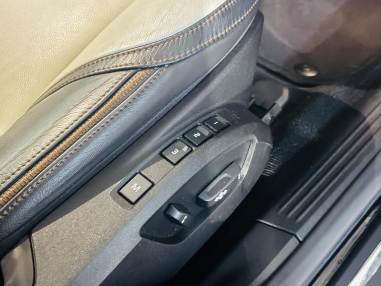 2019 Volvo V40 Cross Country 1.5 T3 Edition Auto Euro 6 (s/s) 5dr HATCHBACK Petrol Automatic