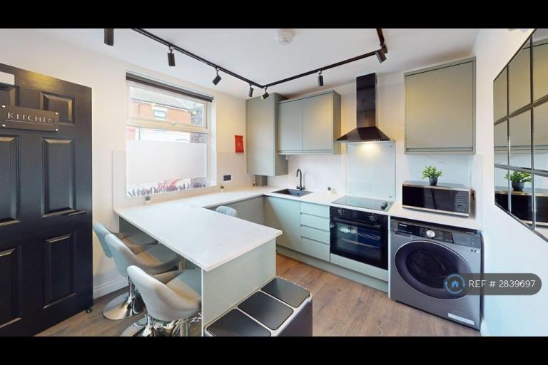 1 bedroom in Longford Street, Warrington, WA2 (#2839697)