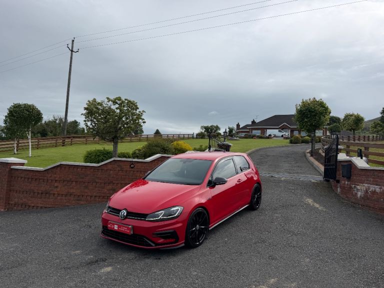 Volkswagen, GOLF, Hatchback, 2018, Semi-Auto, 1984 (cc), 3 doors