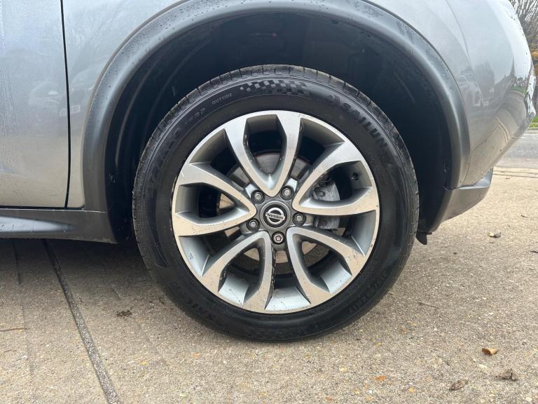 2019 Nissan Juke 1.6 Tekna XTRON Euro 6 5dr HATCHBACK Petrol Automatic