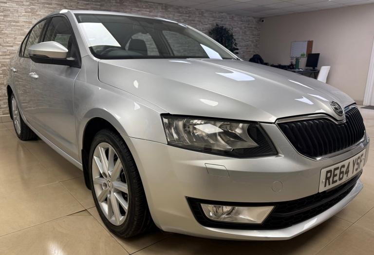 2014 Skoda Octavia 1.4 TSI Elegance Hatchback 5dr Petrol DSG Euro 5 (s/s) (140 ps) Hatchback Petr...