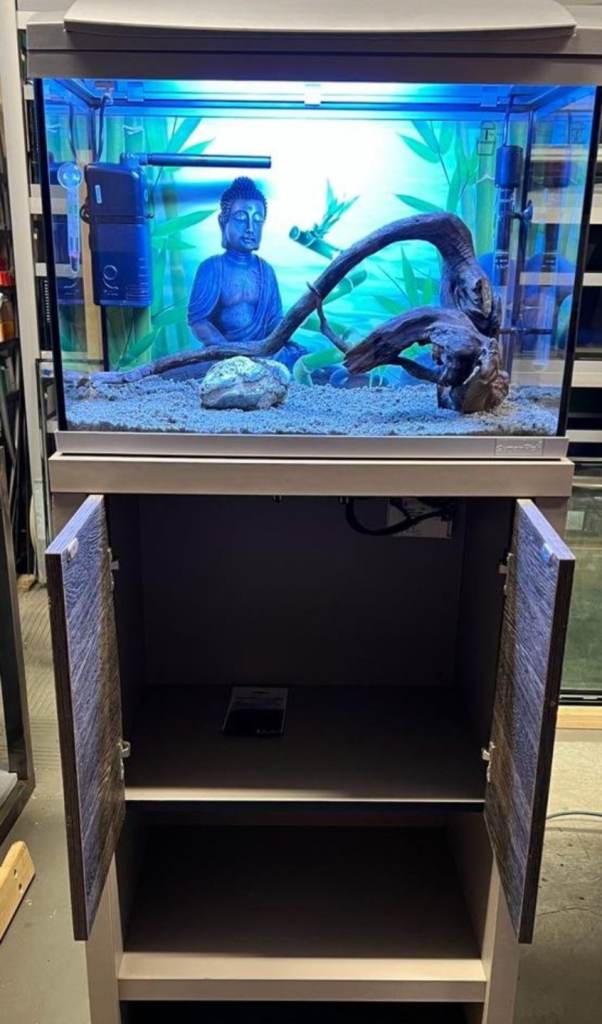 Superfish Aqua 65 fish tank with stand
