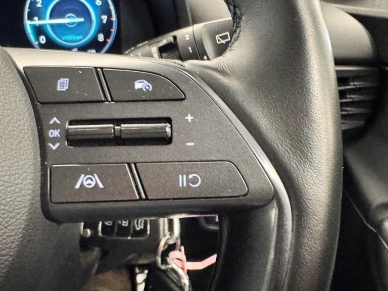 2021 Hyundai BAYON 1.0 T-GDi MHEV PREMIUM FIVE DOOR 100 BHP + SAT NAV + REAR CAMERA + HEATED S HA...