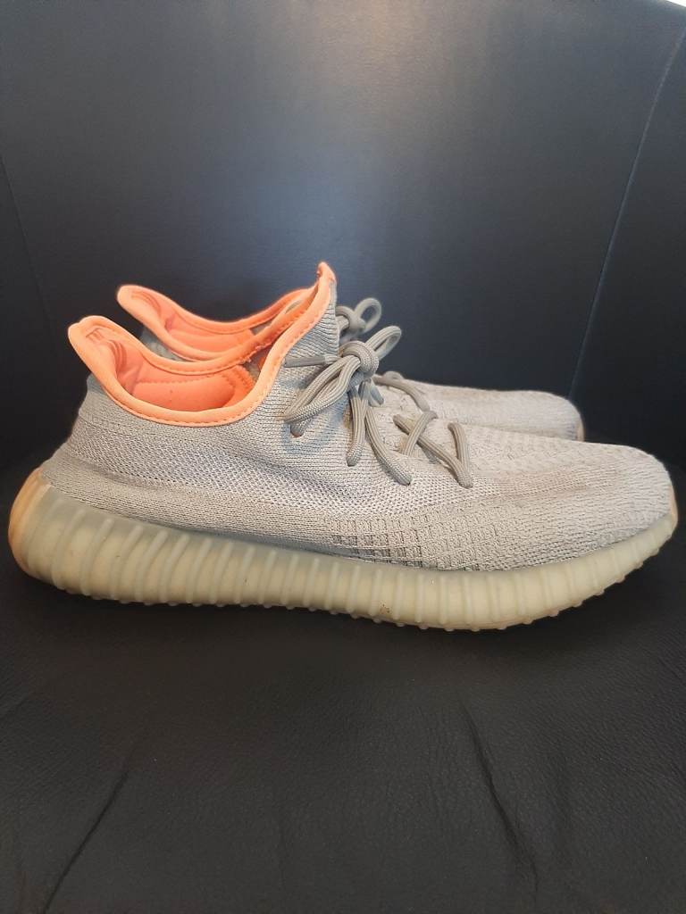 Adidas boost v2 size 9 original 