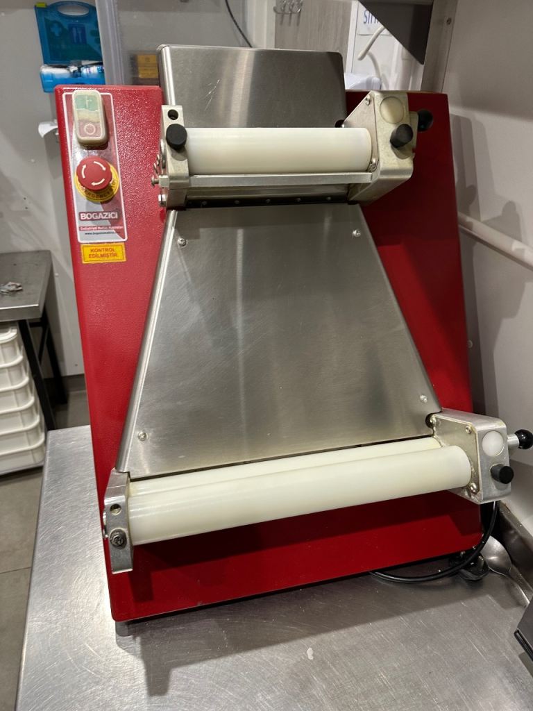 Bogazici pizza roller 