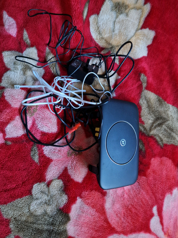 BT Smart Hub 2 Locked To BT Internet AC Wireless Dual Band Router DSL 