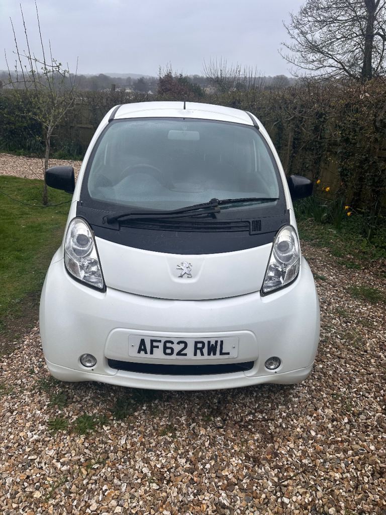 Peugeot ion