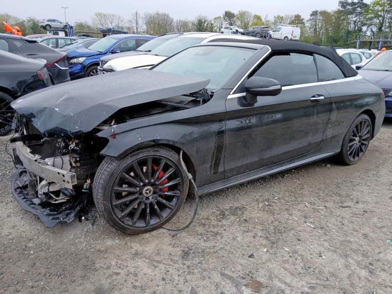 BREAKING MERCEDES C CLASS 2.1 DIESEL 2017 STOCK NUMBER AZ67