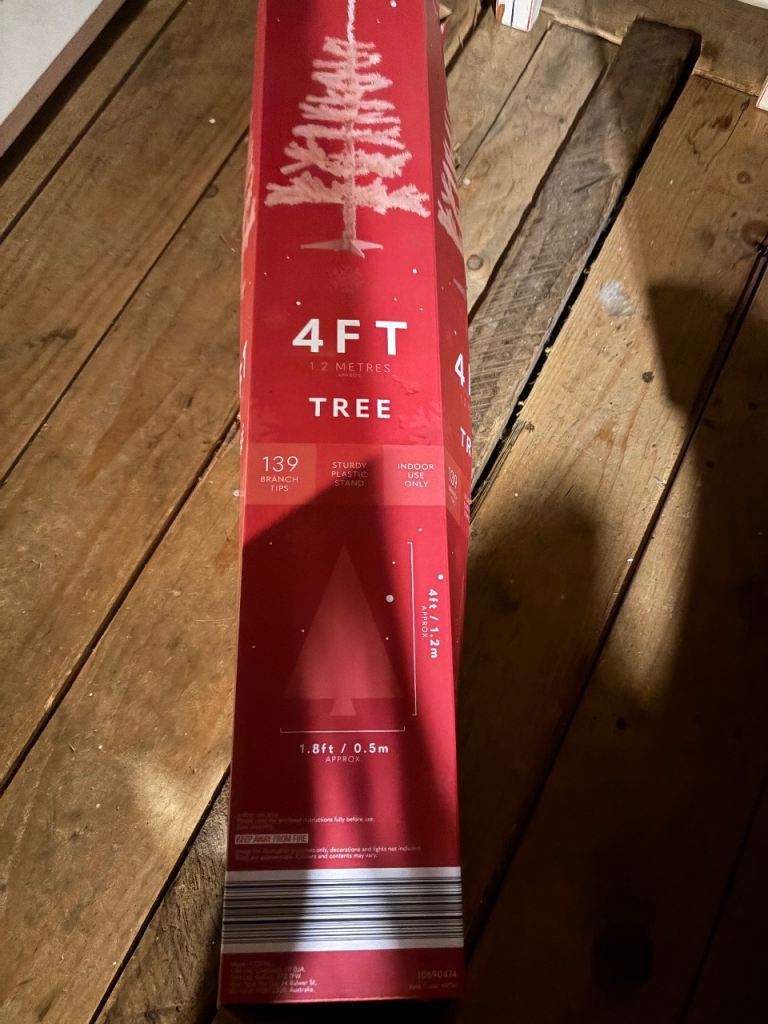 New 4ft (1.2m) Artificial Christmas Tree