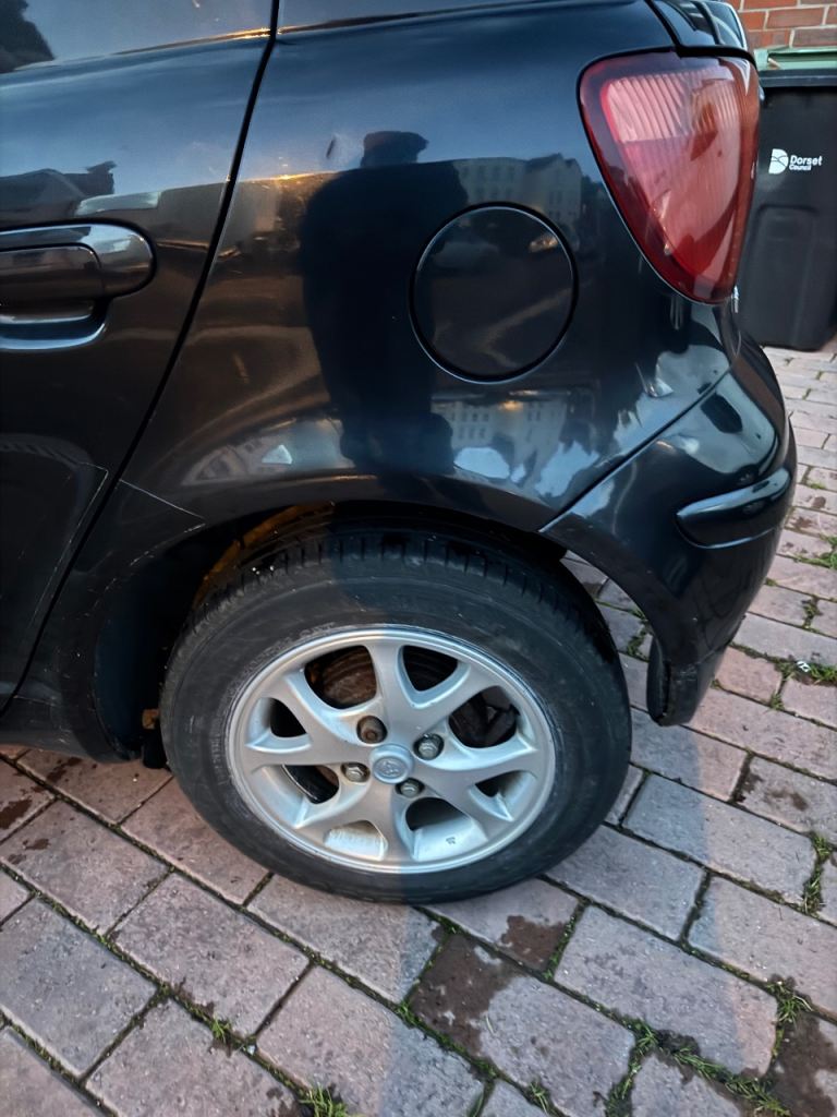 Toyota, YARIS, Hatchback, 2005, Manual, 1298 (cc), 5 doors