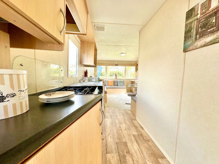 Cheap Caravans For Sale Suffolk Norfolk Border FREE 2026 Pitch Fee Viewings Welcome 11.5 Month Usage