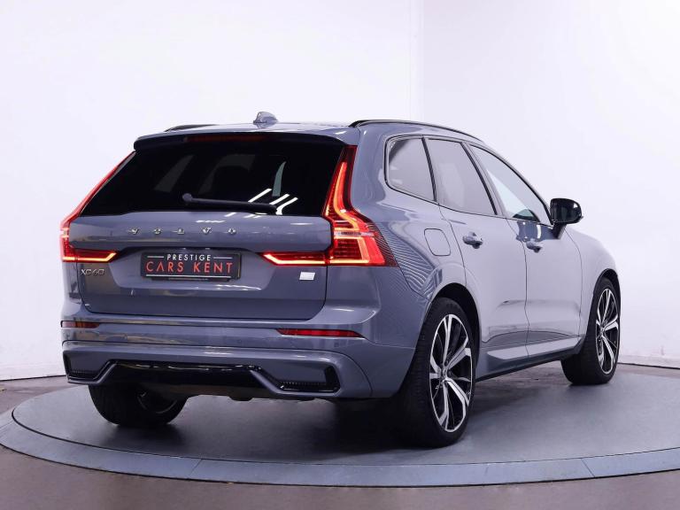 2021 Volvo XC60 R-Design Pro T8 AWD (390 hp) Auto ESTATE Petrol/Electric Hybrid Automatic