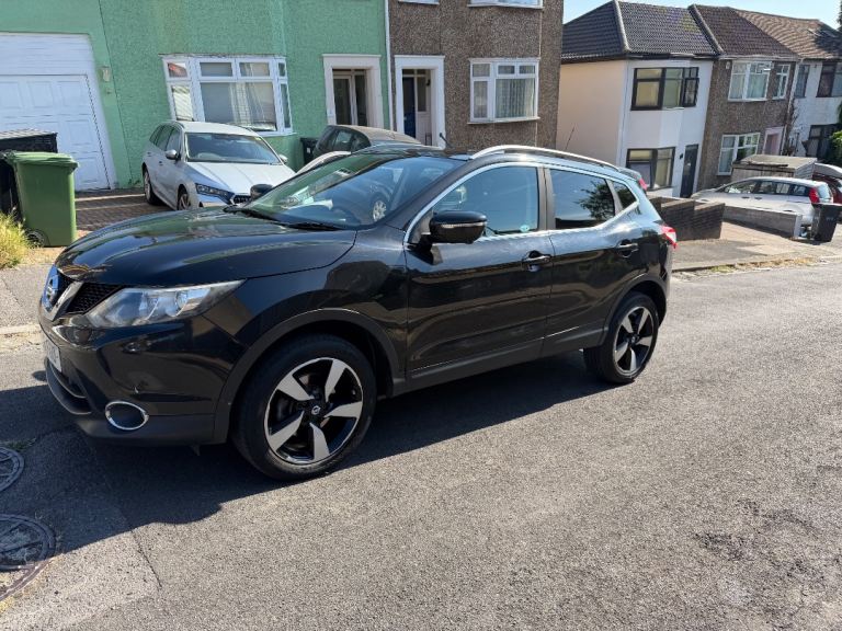 Nissan, QASHQAI, Hatchback, 2016, Manual, 1461 (cc), 5 doors
