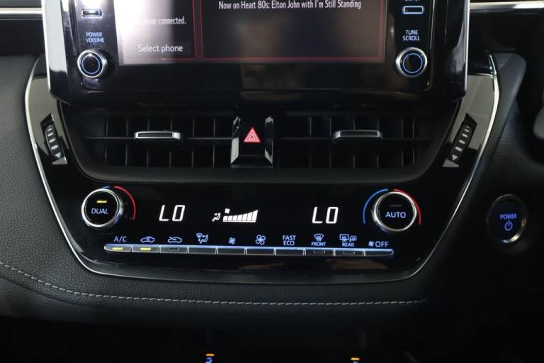 2022 Toyota Corolla 1.8 VVT-h Icon CVT Euro 6 (s/s) 5dr Hatchback PETROL/ELECTRIC Automatic