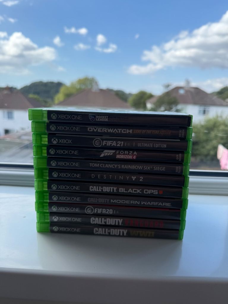 Big Xbox One Games Lot: Call of Duty, FIFA, Forza Horizon 4 & More